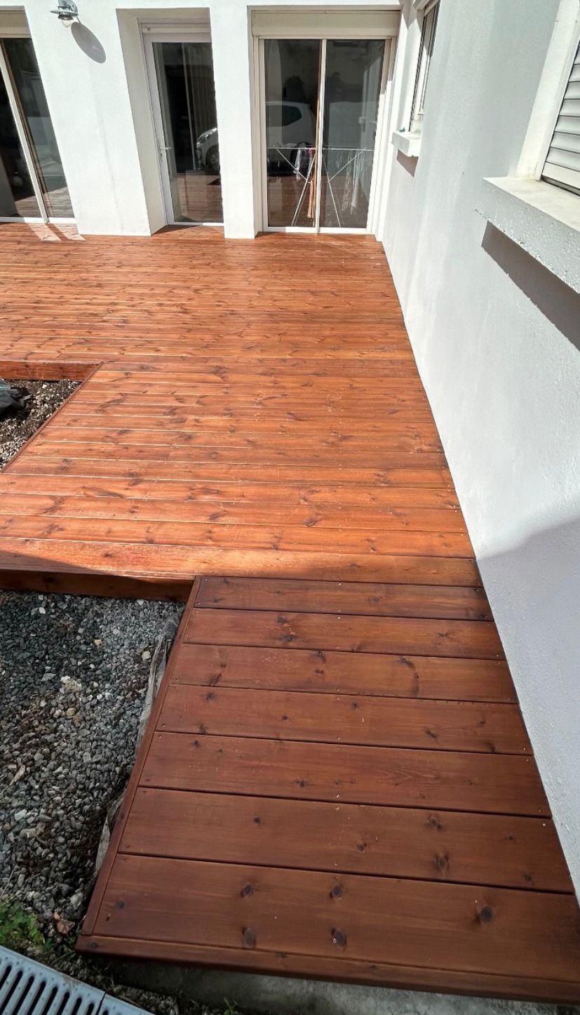 terrasse en pin lisse avec réservation — photo 2