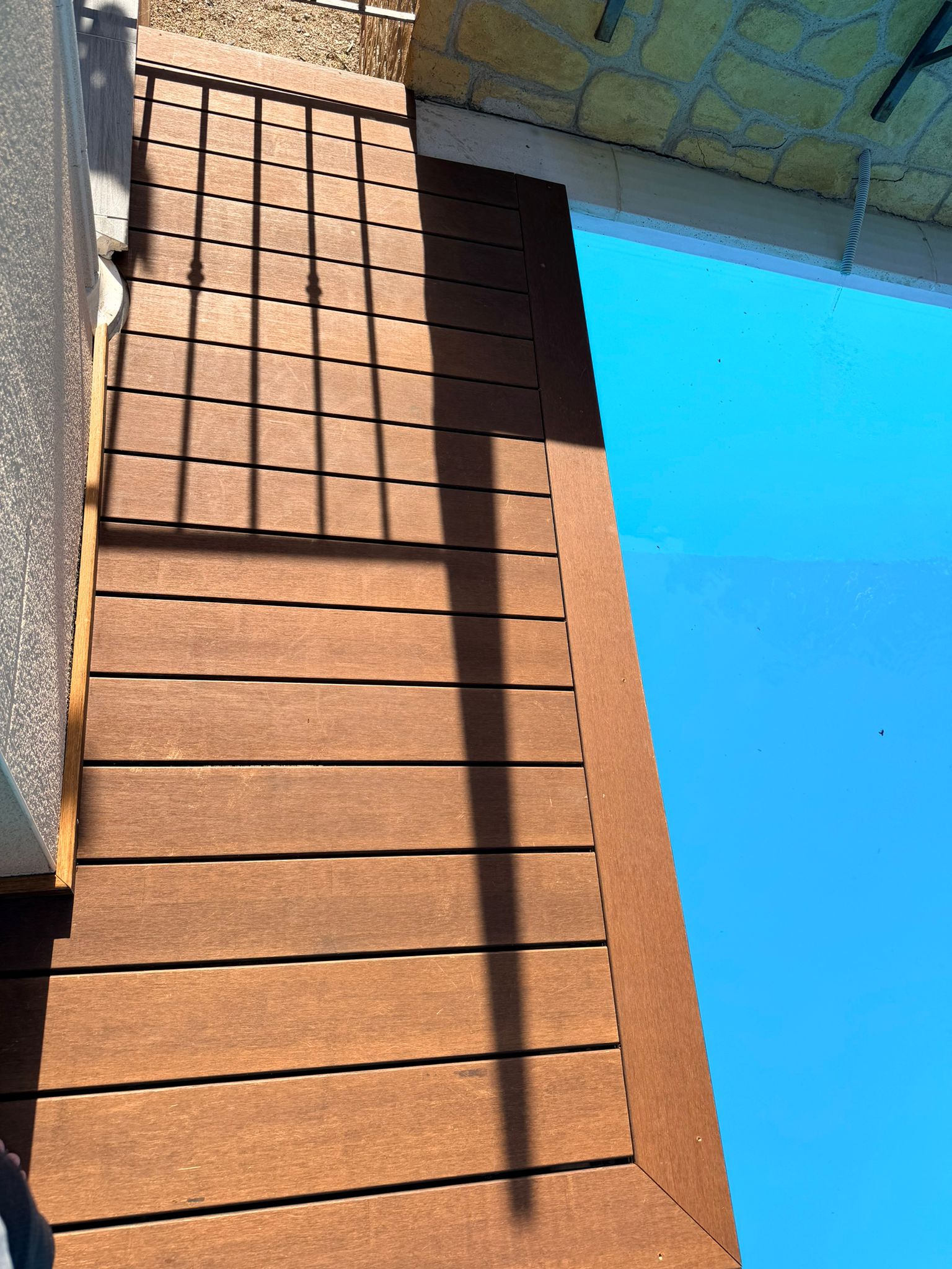 Terrasse de piscine bambou ambre — photo 5